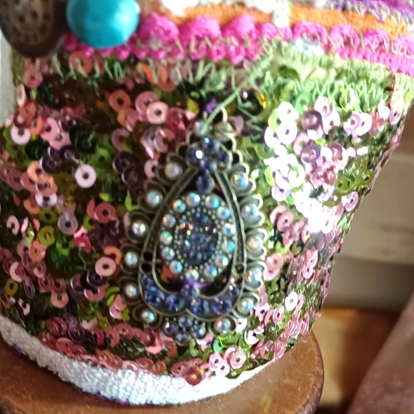 Handmade Bracelet Band: - Picture 4 of 7